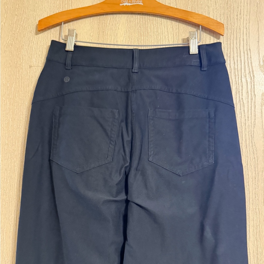 Lululemon Women’s Black Pants – Size 28 - Picture 5 of 9